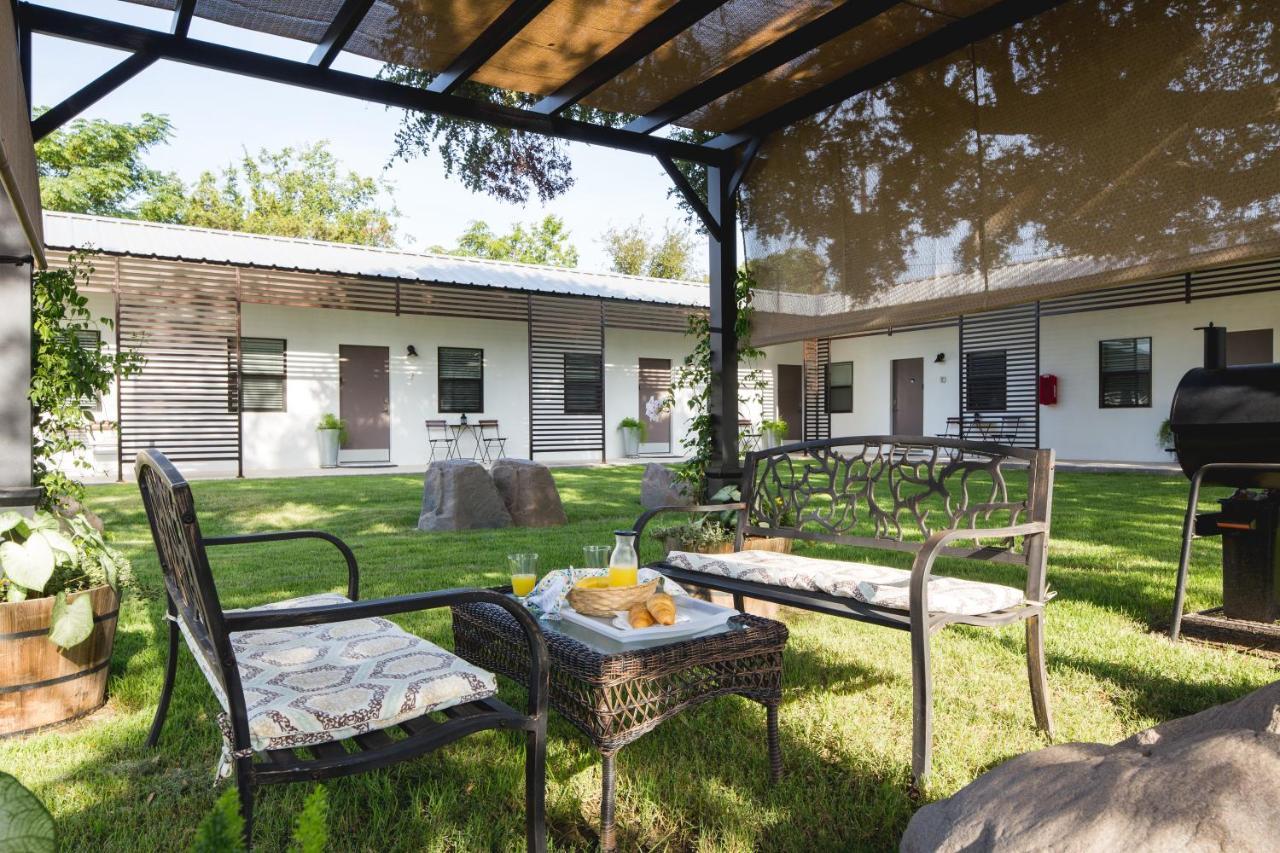 Hotel Flora And Fauna Wimberley Exterior foto